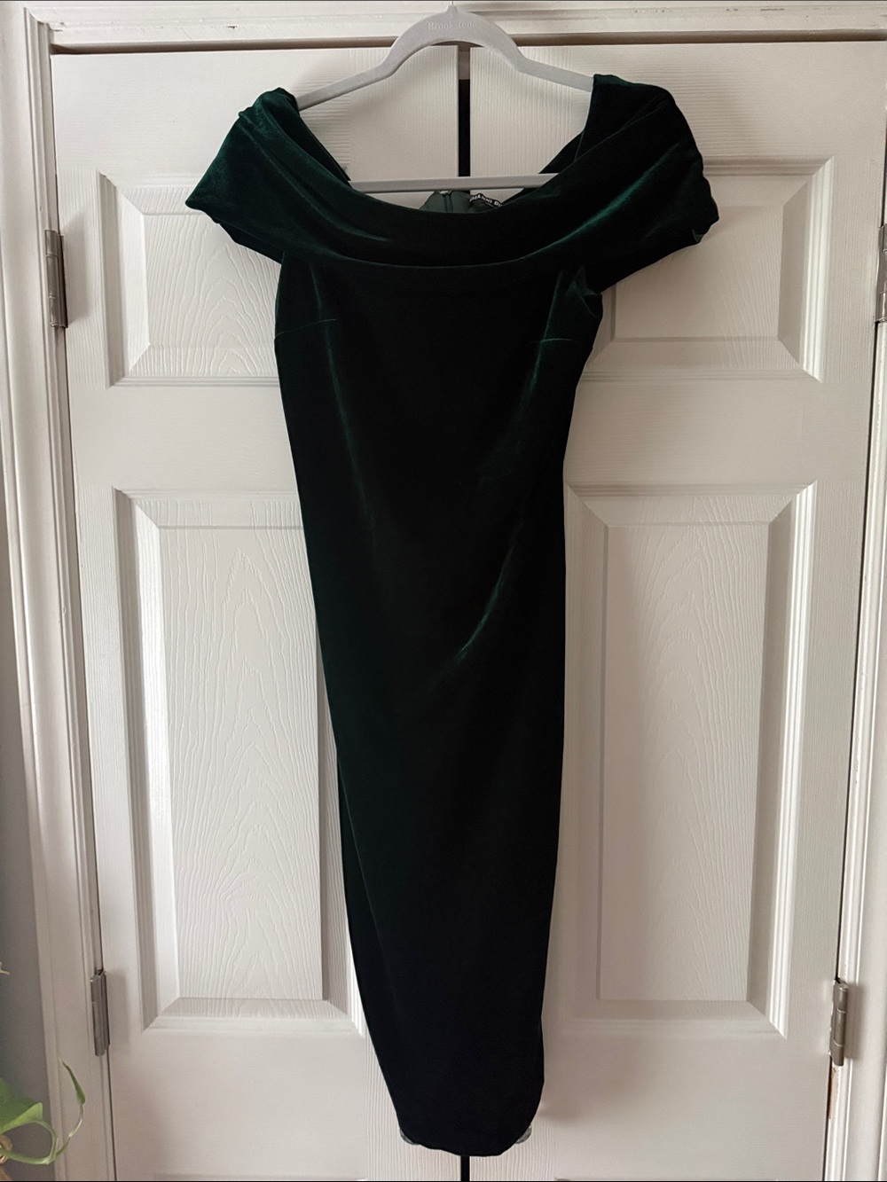 Gianni Bini Velvet Off-Shoulder Midi Dress in Forest Green
